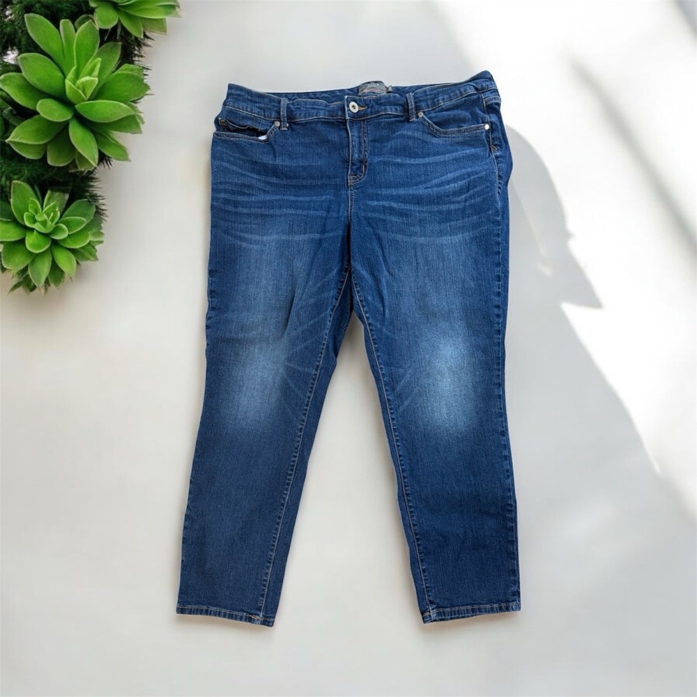 Torrid Boyfriend Straight Vintage Stretch Jeans 20R